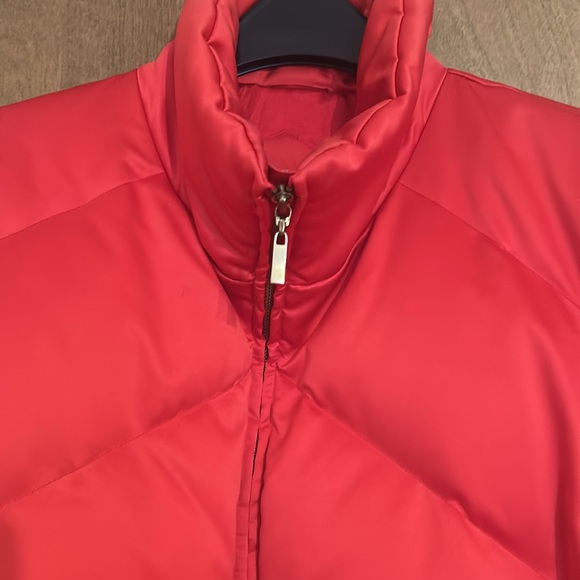 RED IS IN SEASON - Long Puffer in perfect conditions - Picture 2 of 6